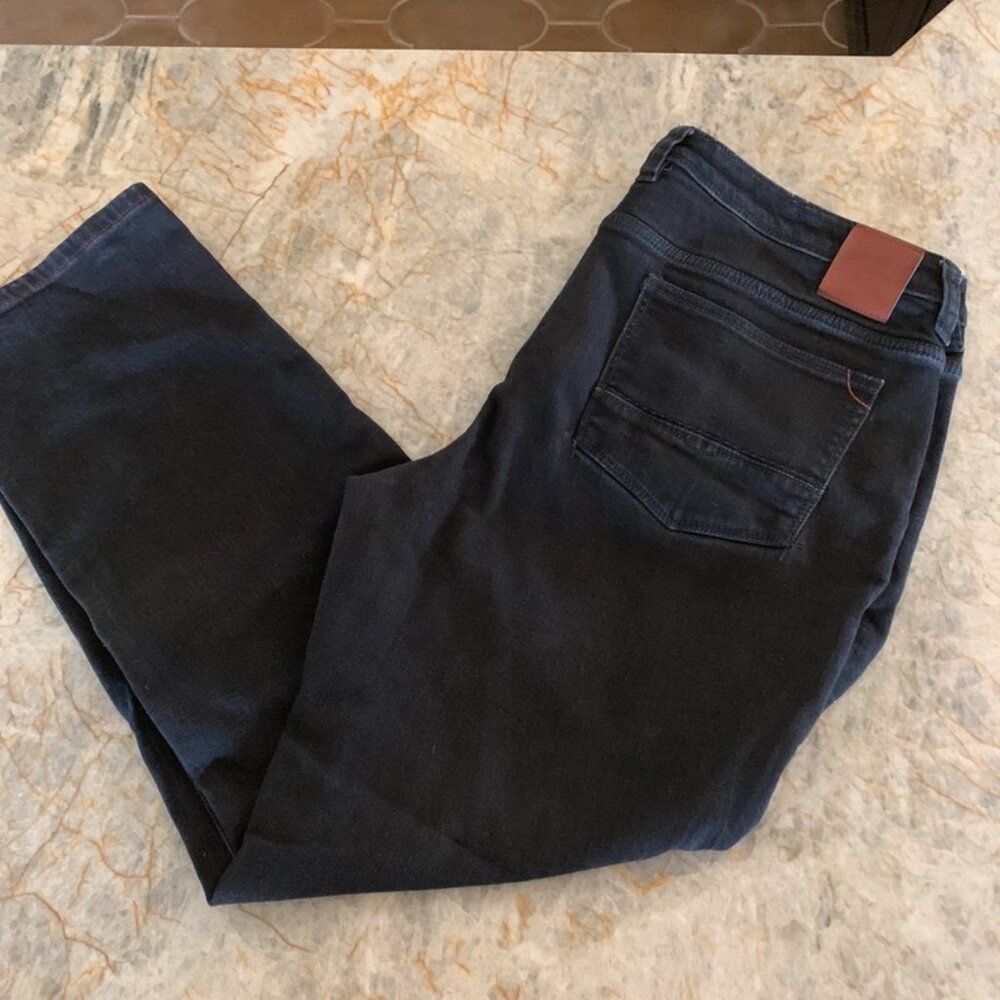 Tommy Bahama Men's Jeans Size 38 x 32